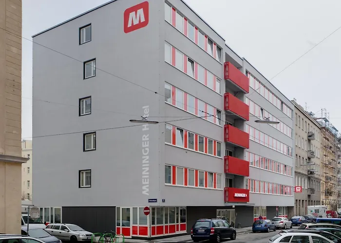 Meininger Downtown Sissi Відень
