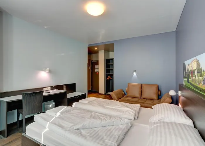 Meininger Downtown Sissi 3*